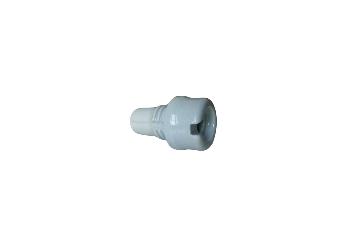 पावर लाइनों पर ग्रे ANSI 1.2kV सिरेमिक इंसुलेटर
