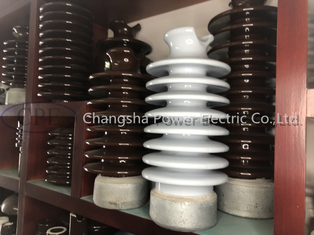 OEM एएनएसआई 57-3 चीनी मिट्टी के बरतन सी-120 लाइन पोस्ट एफ गर्दन इन्सुलेटर