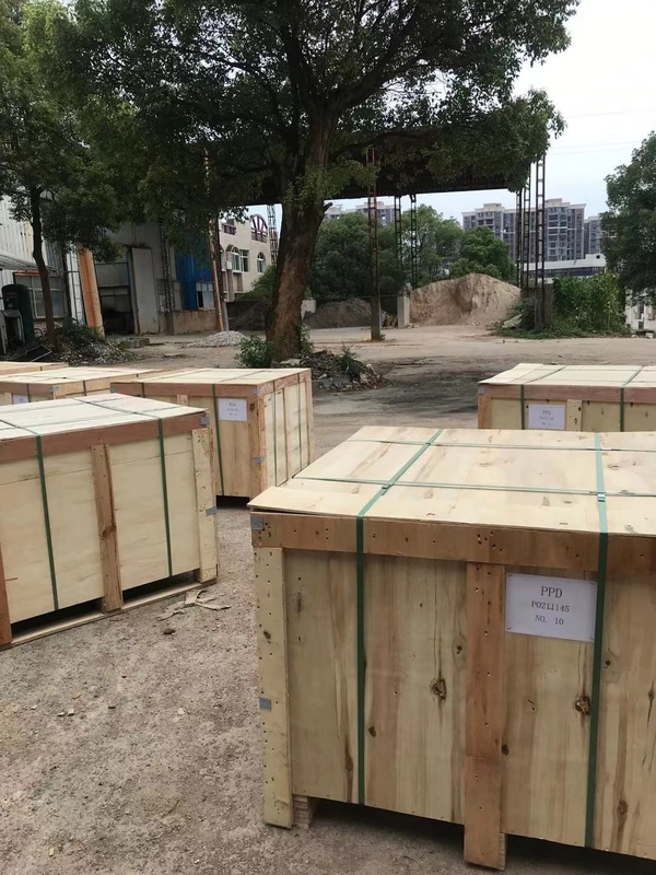 ब्राउन चीनी मिट्टी के बरतन C-110 उच्च वोल्टेज ट्रांसफार्मर झाड़ी / OEM